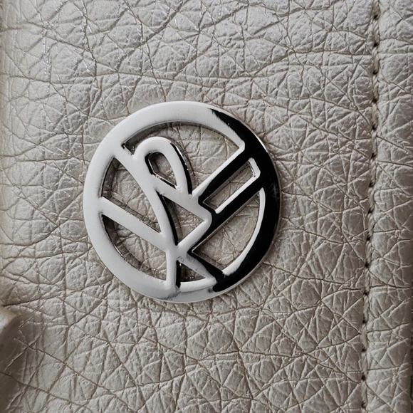 Kim Rogers Gold Metallic Crossbody Adjustable Strap Bag NWOT Faux Leather - Picture 14 of 14